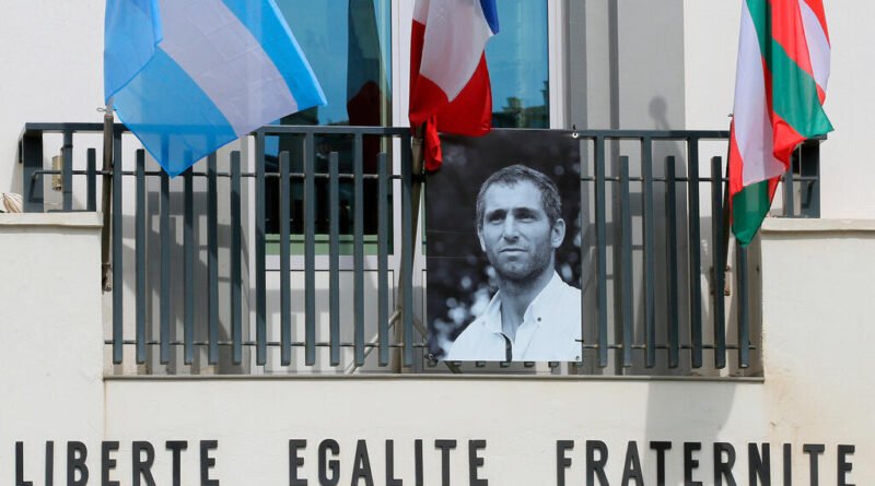 Trial Begins in Paris Over Killing of Rugby Star Aramburu - SeeUY News