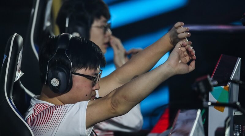 esports injury crisis, historical context & industry evolution, deep-dive architectural & technical mechanics, ocular and cognitive fatigue workflows, comparative market framework & benchmarking editorial analysis 2026