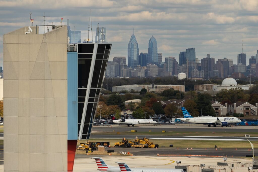 How an Air Traffic Control Outage Grounded US Flights air traffic control outage, aviation infrastructure vulnerability, faa communications failure, northeast flight delays, verizon fiber cut editorial analysis 2026