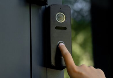 wired vs wireless video doorbells editorial analysis 2026