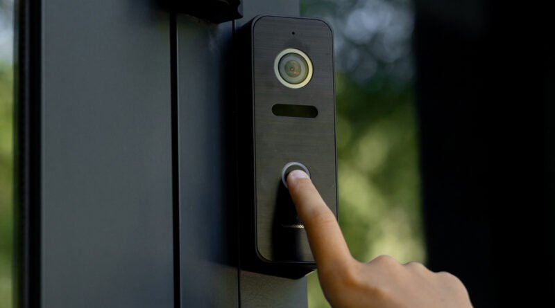wired vs wireless video doorbells editorial analysis 2026