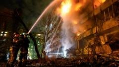 Russian Strikes Hit Kyiv Power Plant Amid Ceasefire Collapse russian strikes hit kyiv power plant, kyiv energy infrastructure attacks, us energy ceasefire ukraine, darnytska chp-4 missile strike, zelensky ballistic missile warning editorial analysis 2026